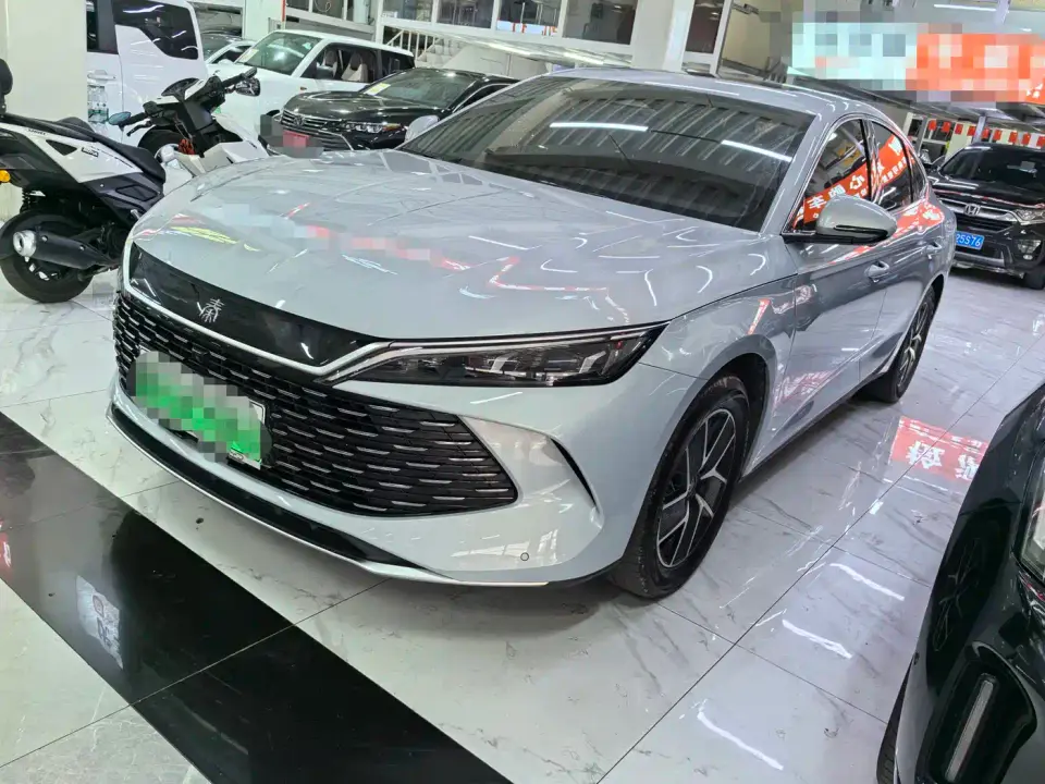 BYD Qin L DM-i 120KM Superior Edition 2025
