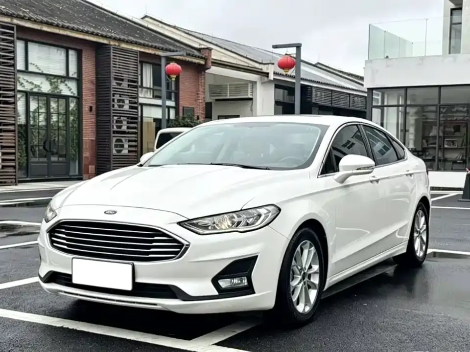 Ford Mondeo EcoBoost 180 Fashion 2022