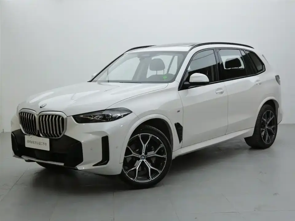 BMW X5 xDrive 30Li Premium M Sport Black Night Package 2024