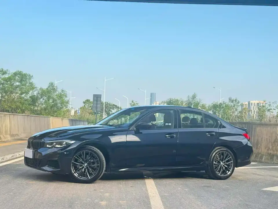 BMW 3 Series 330i M Sport Night Edition 2022