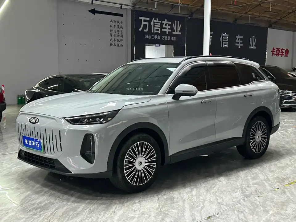 Chery Fengyun Fengyun T9 120 Long Range Luxury 5-seater NMC 2024