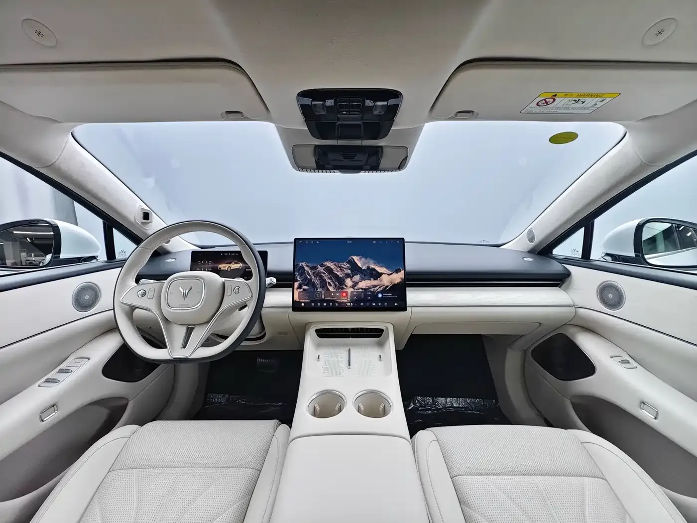 Voyah Auto VOYAH Zhuiguang L Mid-configuration Model 2025 — фото 12