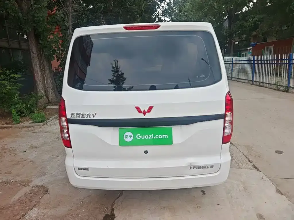 Wuling Motors Wuling Hongguang V 1.5L Power Take Edition Electric Power Steering LAR 2024 — фото 4