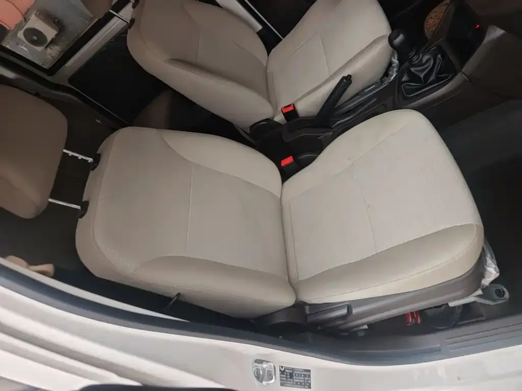 Wuling Motors Wuling Hongguang V 1.5L Power Take Edition Electric Power Steering LAR 2024 — фото 20
