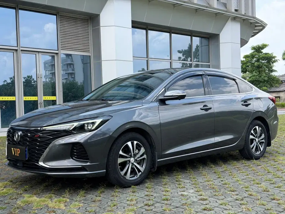 Changan Eado PLUS Blue Whale NE 1.4T GDI DCT Premium 2021