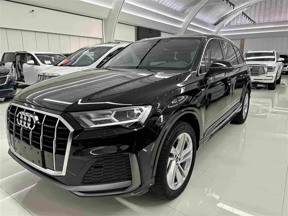 Audi Q7 45 TFSI quattro S line Sport 2023