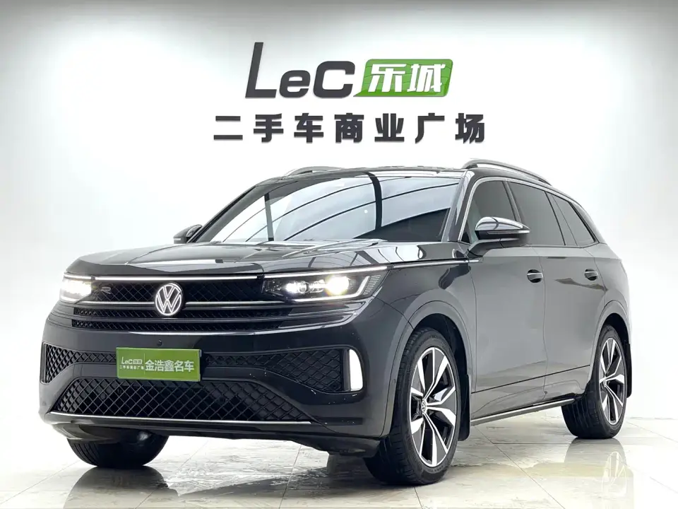 Volkswagen Talagon 380TSI 4WD R-Line Celebration Edition 2023