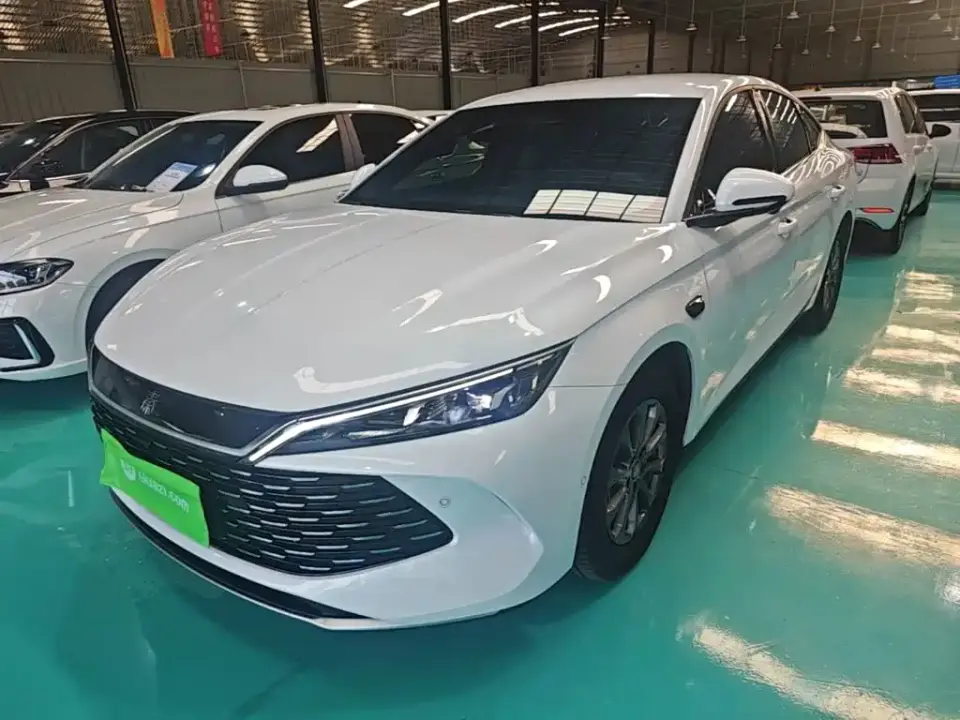 BYD Qin L DM-i Smart Drive Edition 80KM Leading 2025