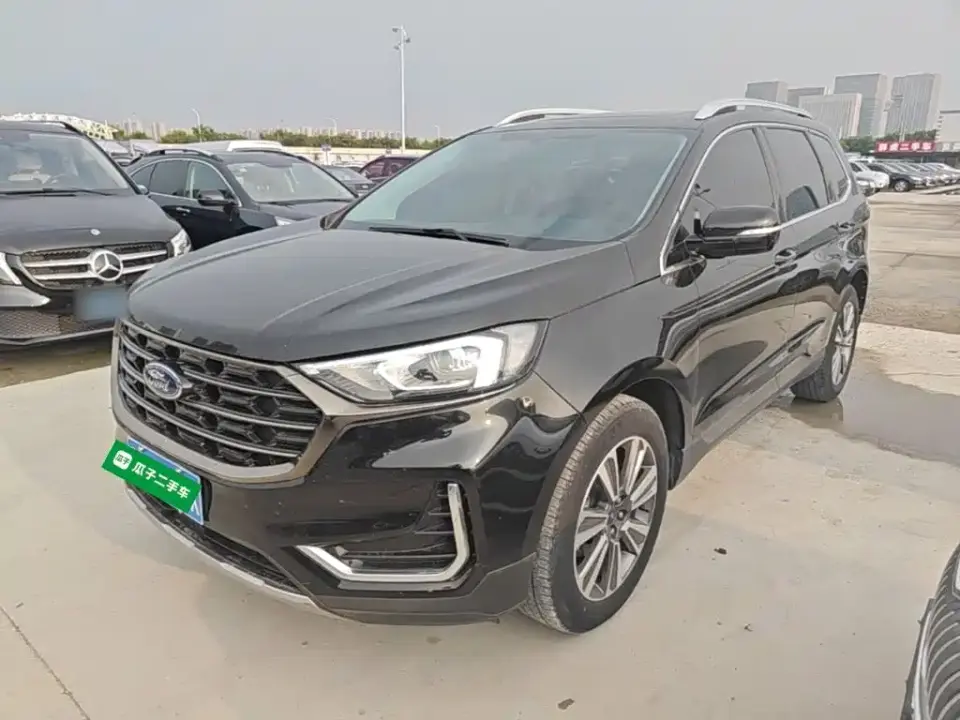 Ford Edge PLUS EcoBoost 245 AWD Platinum Sharp 7-Seater 2022