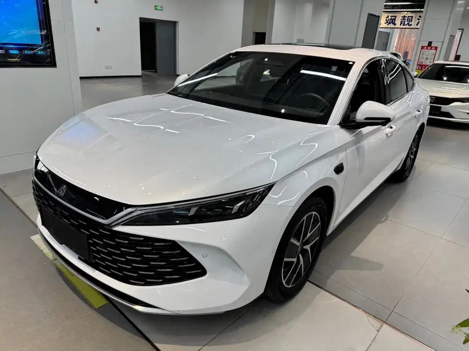 BYD Qin L DM-i Smart Drive Edition 120KM Surpassing 2025