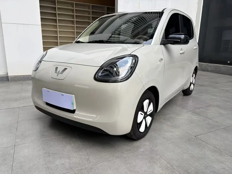 Wuling Motors Hongguang MINIEV 4-Door Advanced 2025