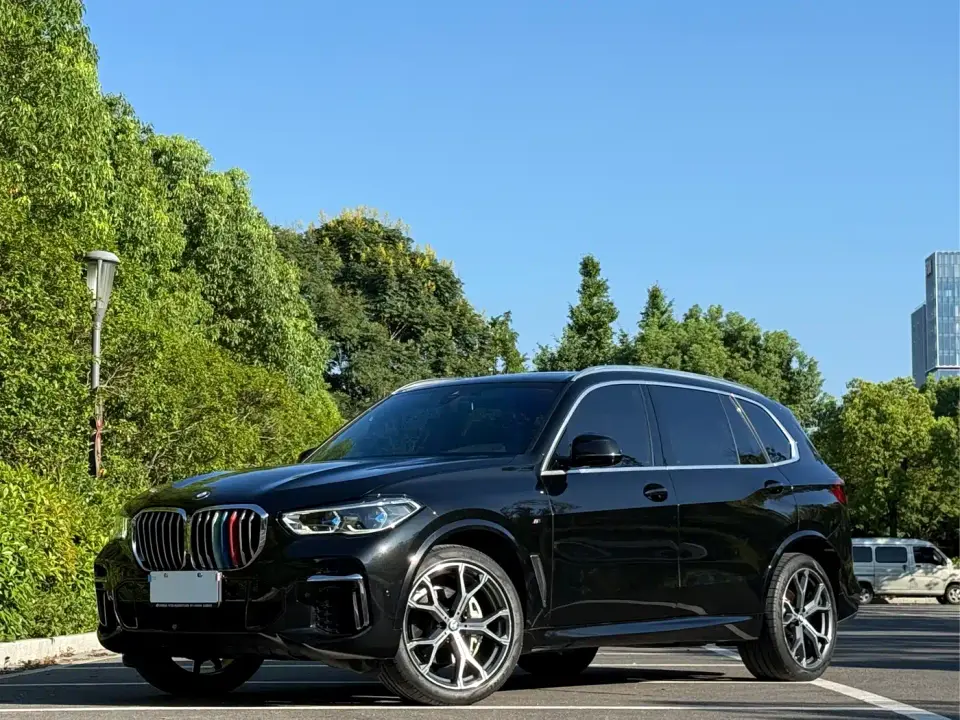 BMW X5 Facelift xDrive 40Li M Sport Package 2022