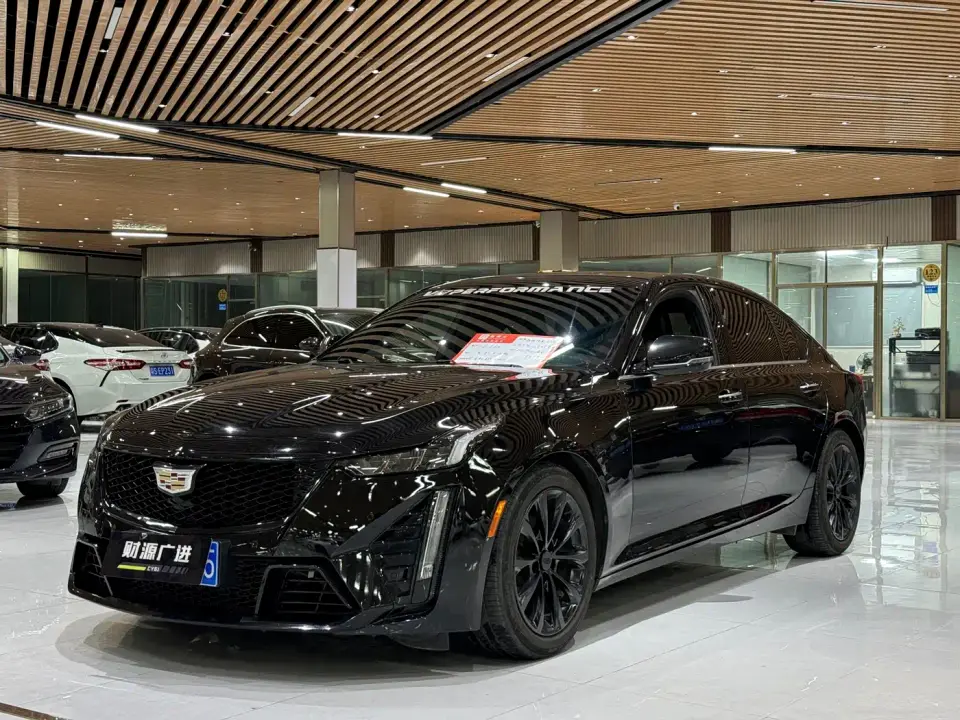 Cadillac CT5 28T Luxury 2021