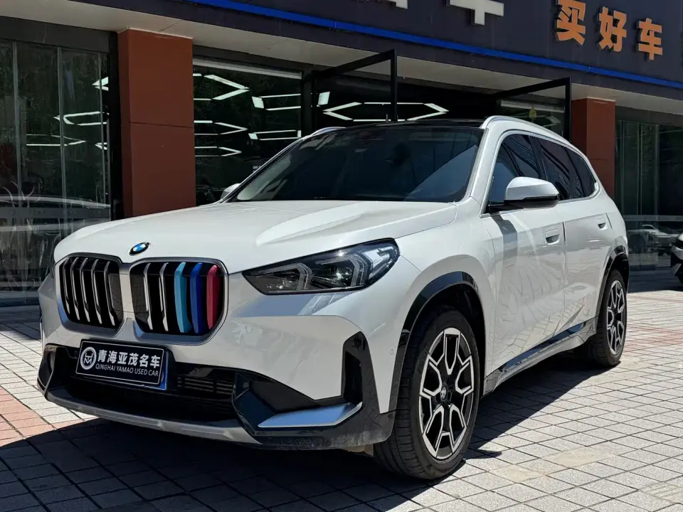 BMW X1 sDrive25Li X Design Package 2025