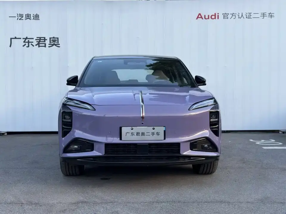 Hongqi Tian Gong 08 680 Ultra AWD 2025