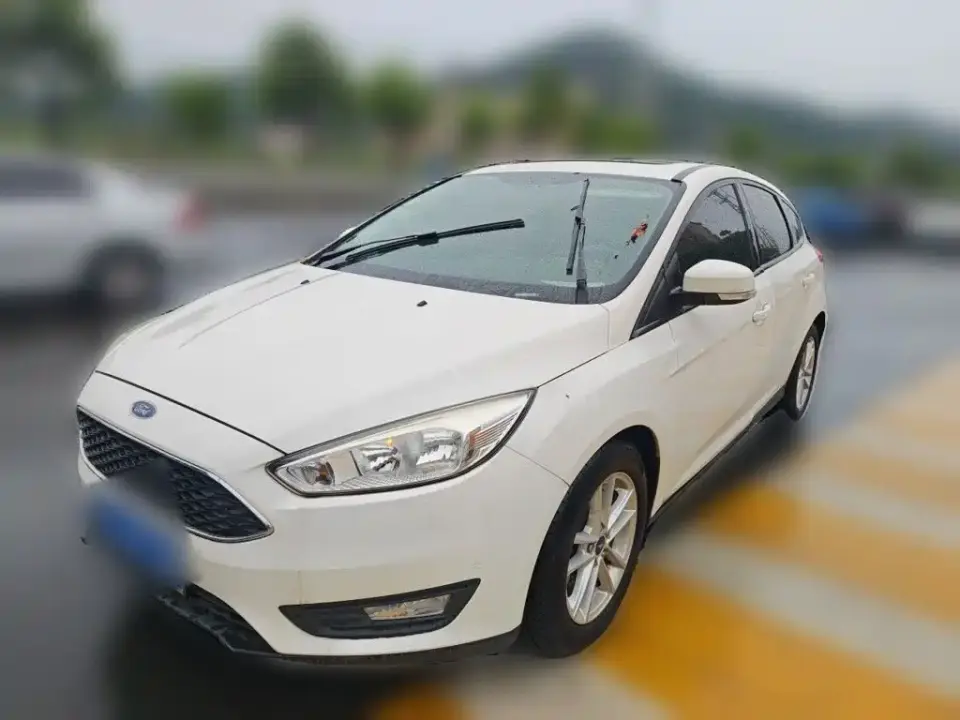 Ford Focus Hatchback Classic 1.6L Automatic Trend Smart Edition 2019