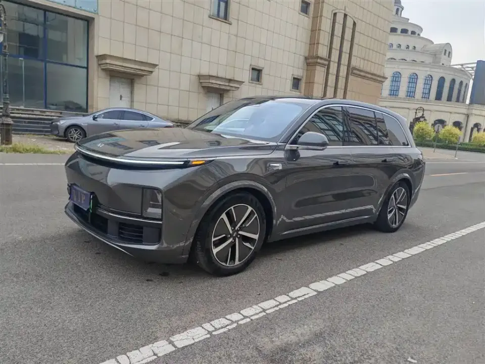 Li Auto Li L8 Pro 2024
