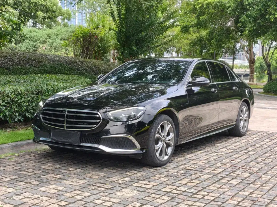 Mercedes-Benz E-Class Facelift E 300 L Luxury 2022
