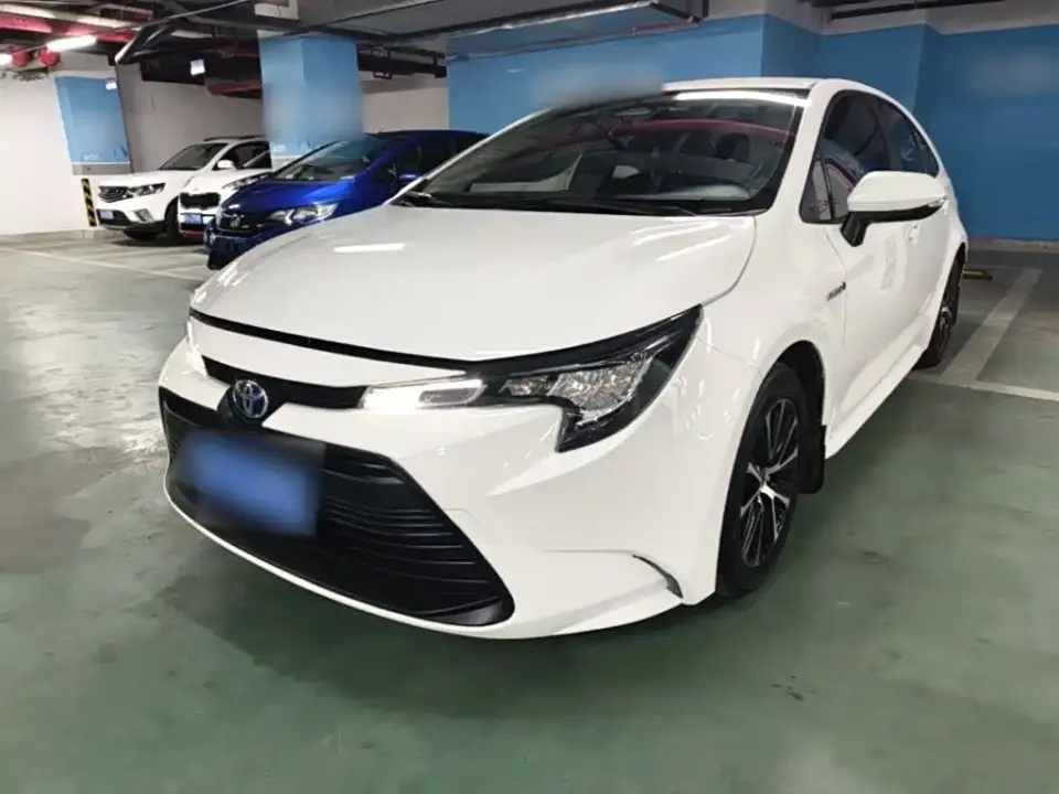 Toyota Levin Smart Hybrid 1.8L Leading Edition 2024