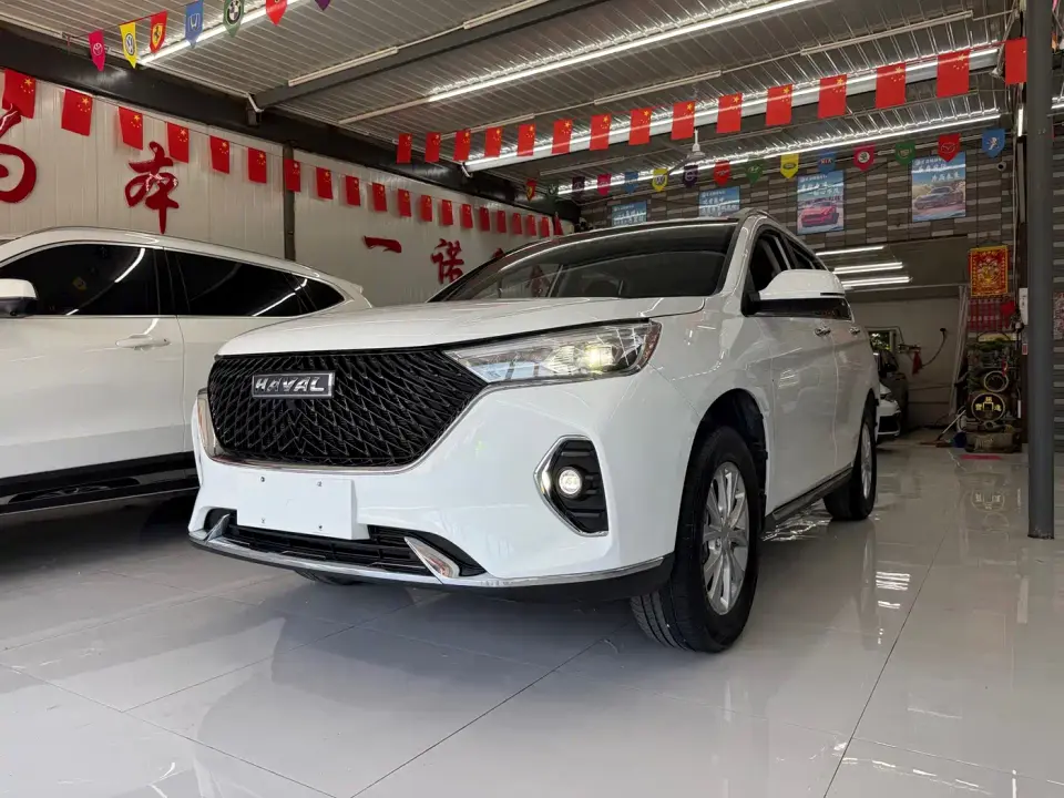 Haval M6 PLUS 1.5T Manual Luxury Smart Connect 2023
