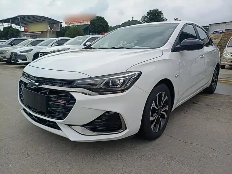 Chevrolet Monza RS 330T Auto Smooth Edition China VI 2020