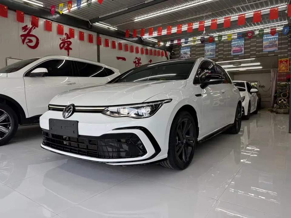 Volkswagen Golf Facelift 280TSI DSG R-Line 2024
