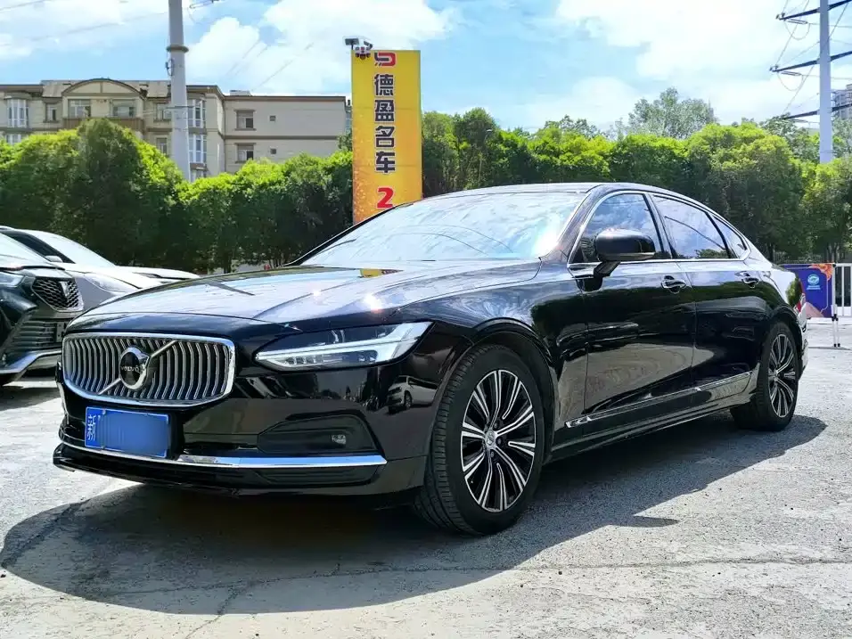 Volvo S90 Model B5 Inscription Luxury Edition 2021