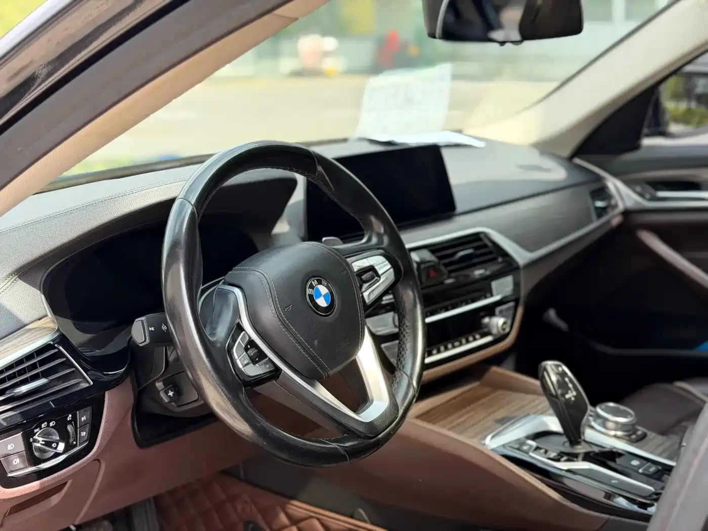BMW 5 Series 530Li Leading Luxury Package 2019 — фото 4