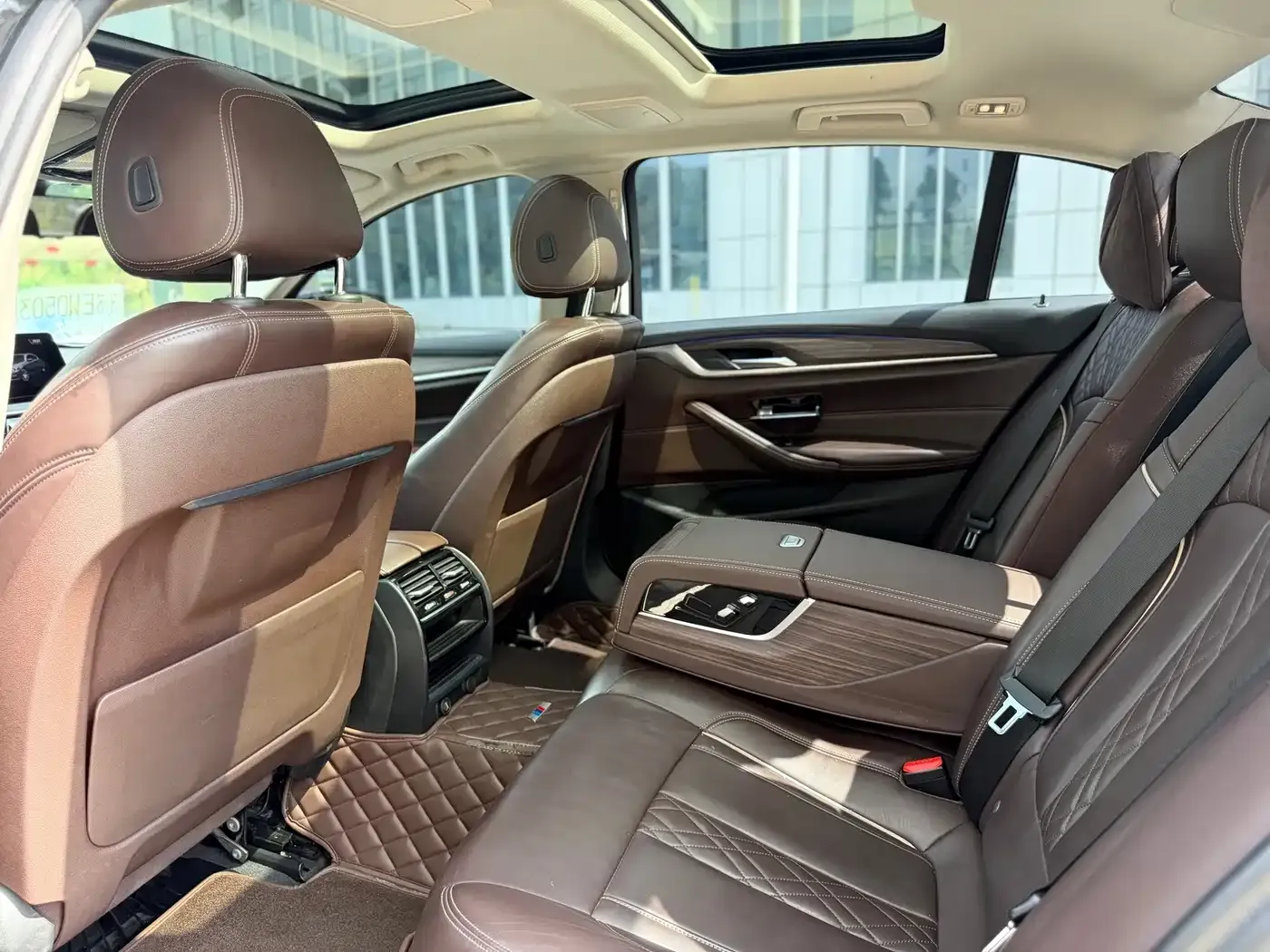 BMW 5 Series 530Li Leading Luxury Package 2019 — фото 5