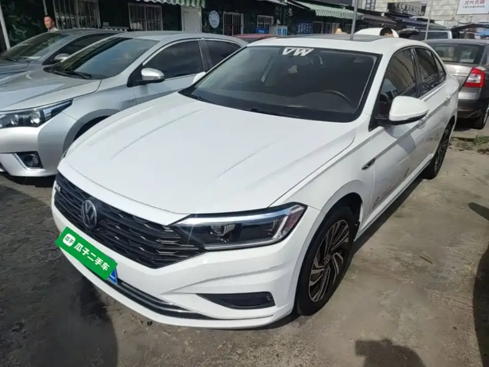 Volkswagen Sagitar 280TSI DSG Surpassing Edition 2022