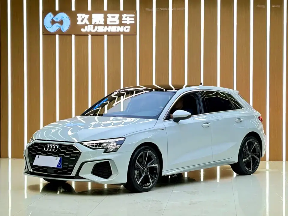 Audi A3 Model Sportback 35 TFSI Fashion Sport 2023