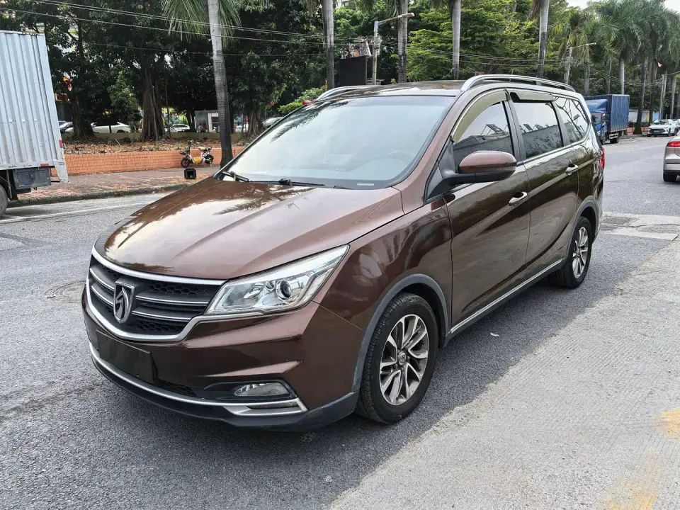 Baojun 730 1.5T CVT Fashion 7-Seater China V 2019