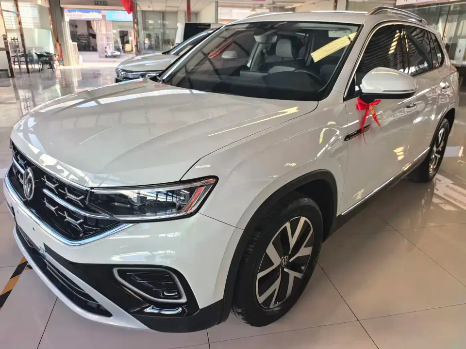 Volkswagen Tayron 330TSI 2WD Luxury Plus Advanced Edition 2024