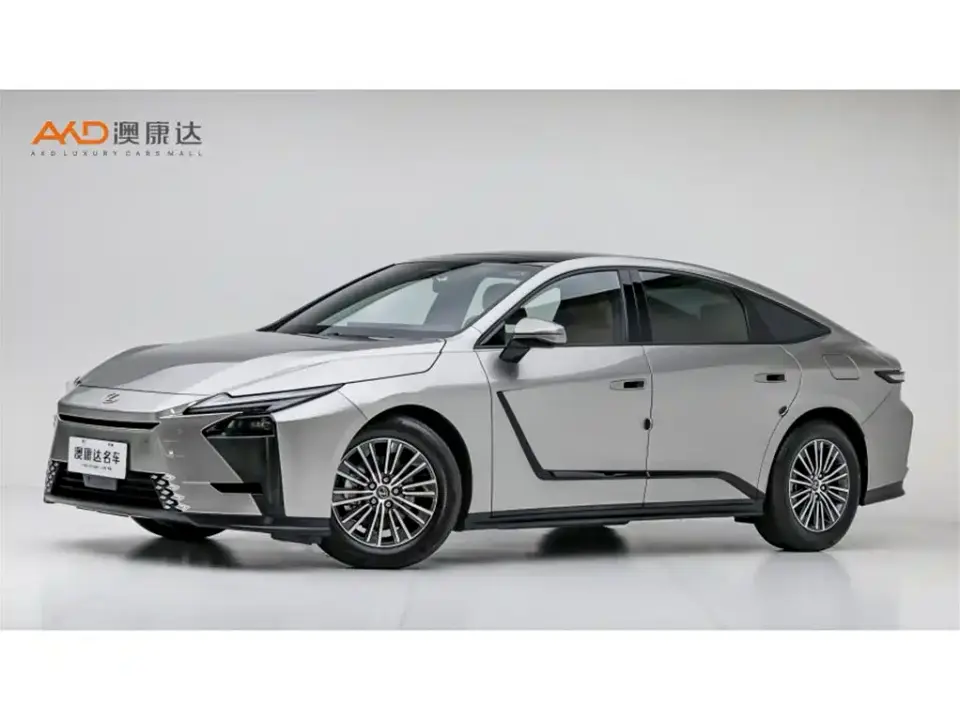 Lexus ES Model 300h Base Version 2026