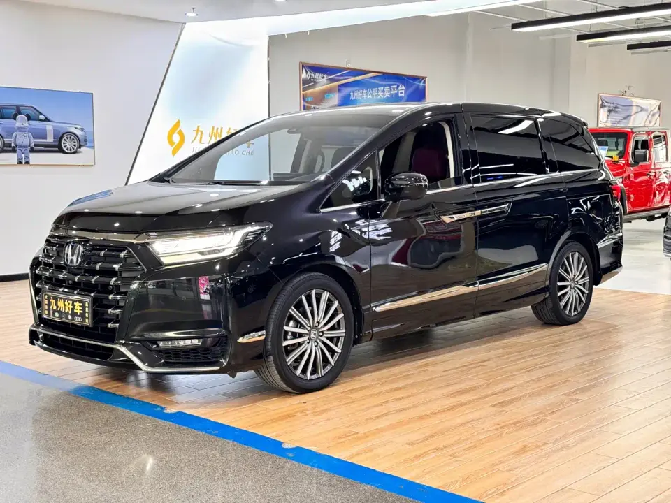 Honda Elysion 2.0L e:HEV Supreme Edition 2023