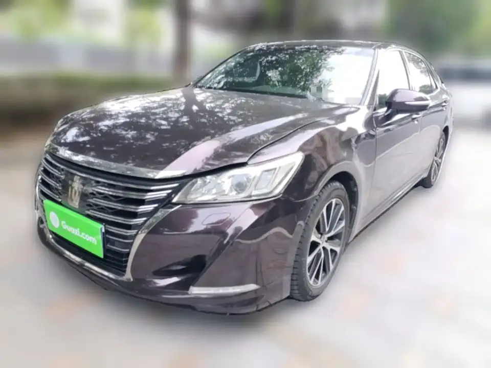 Toyota Crown 2.0T Fashion Edition 2019