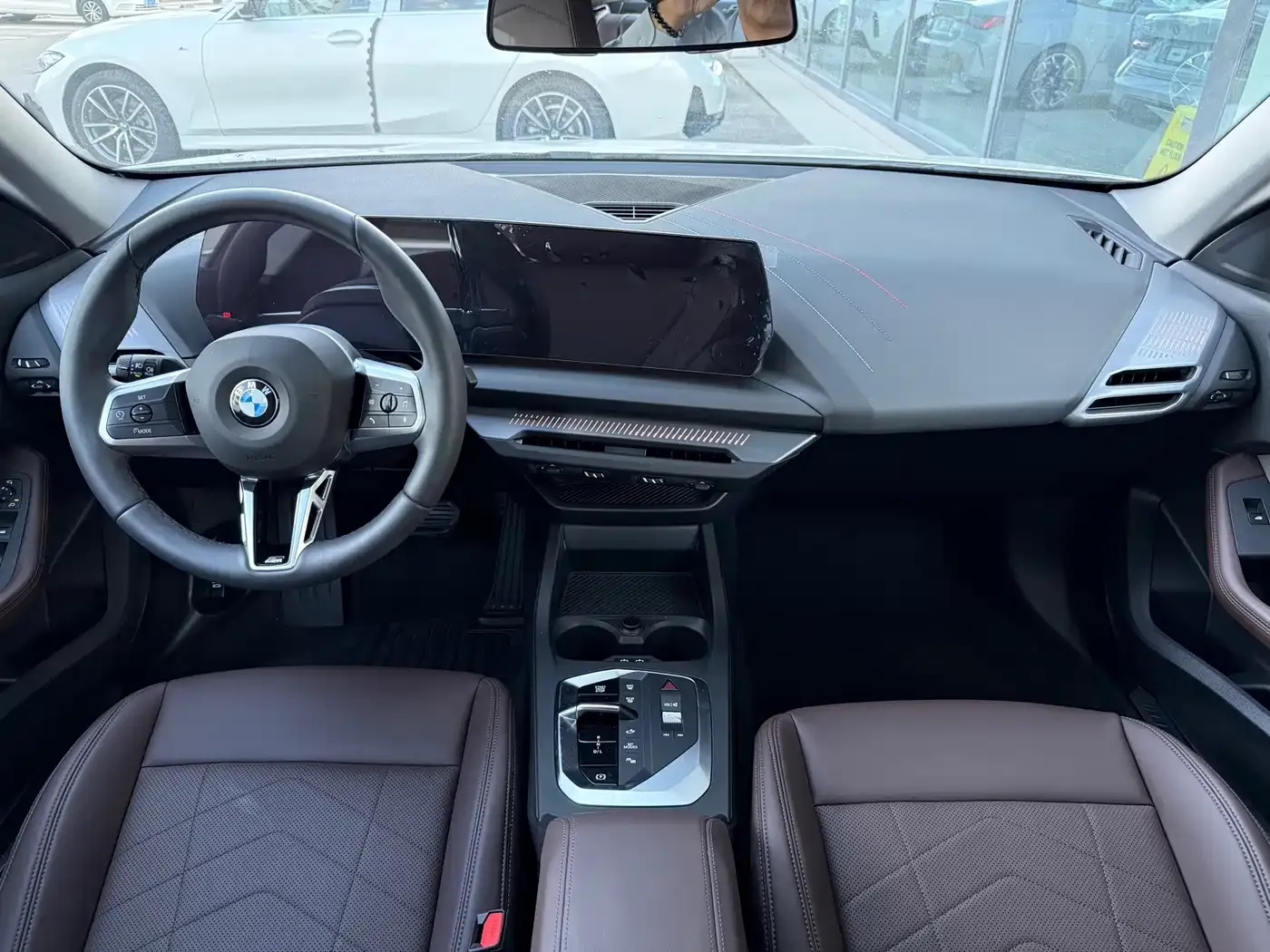 BMW 2 Series 225L M Sport Package 2026 — фото 5