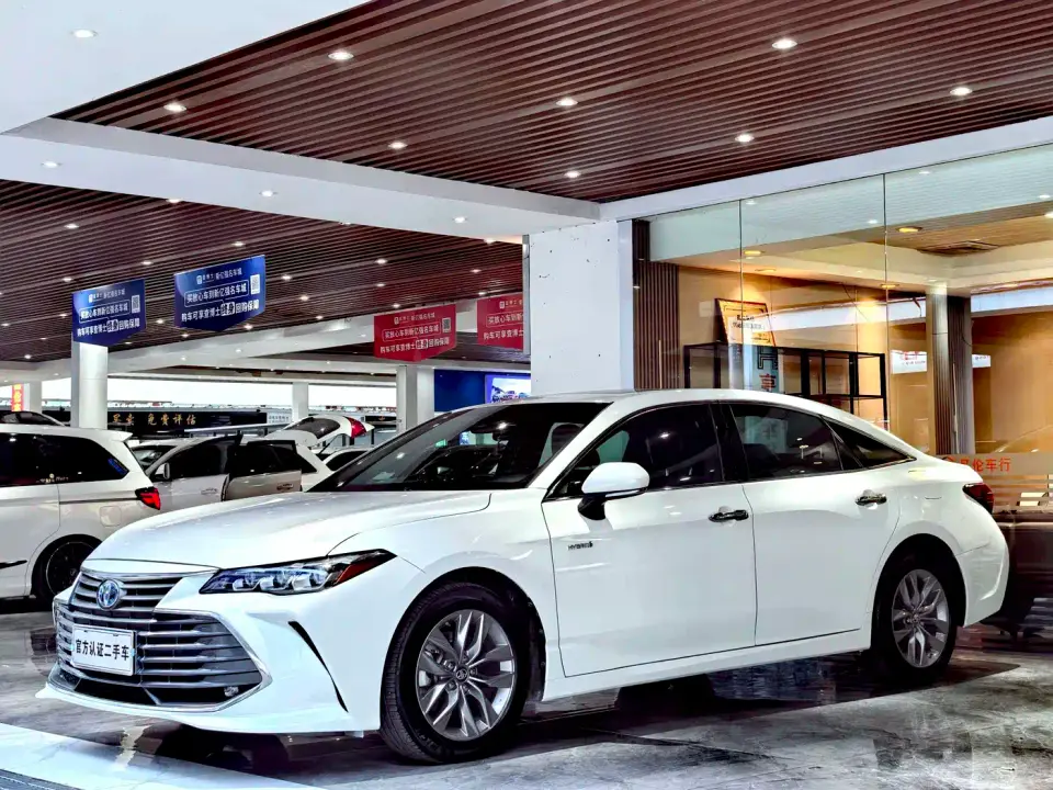 Toyota Avalon Hybrid 2.5L Luxury Edition China V 2020