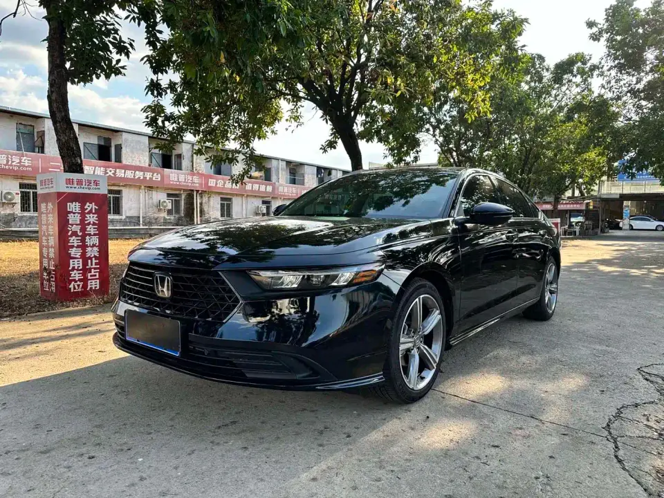 Honda Accord 260TURBO Premium Edition 2025