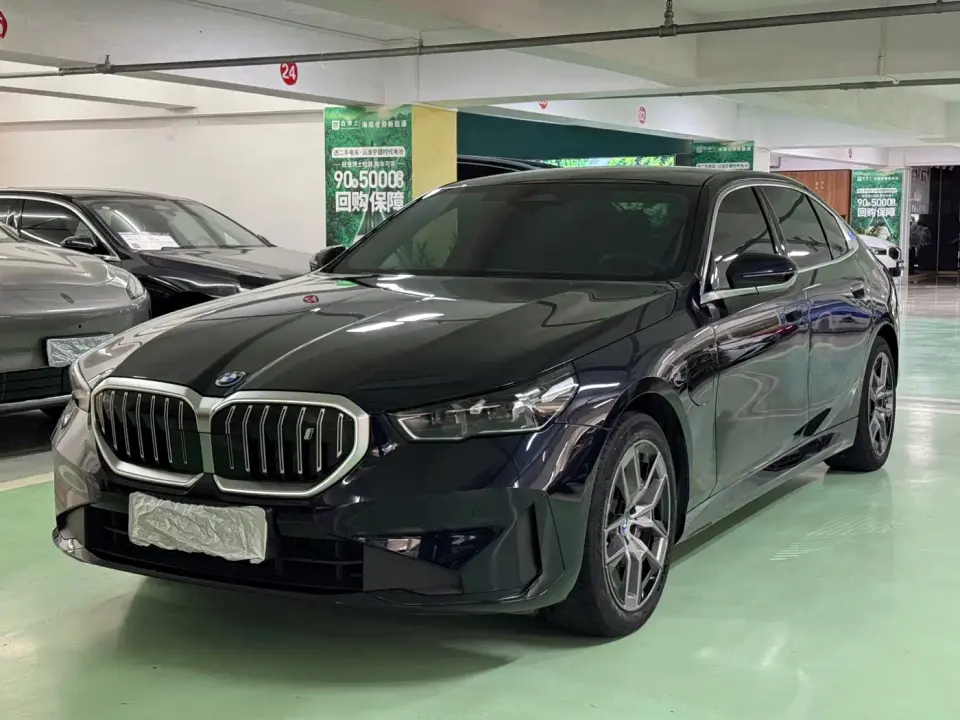 BMW i5 eDrive 35L M Sport Package 2024