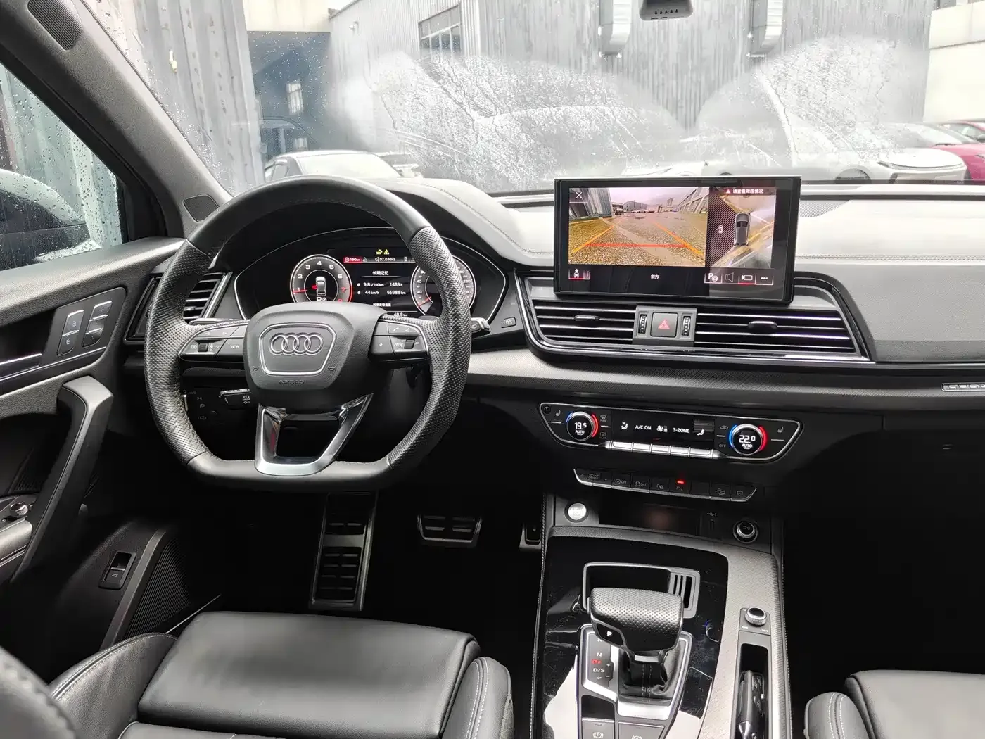 Audi Q5L Model 45 TFSI Luxury Dynamic 2024 — фото 9