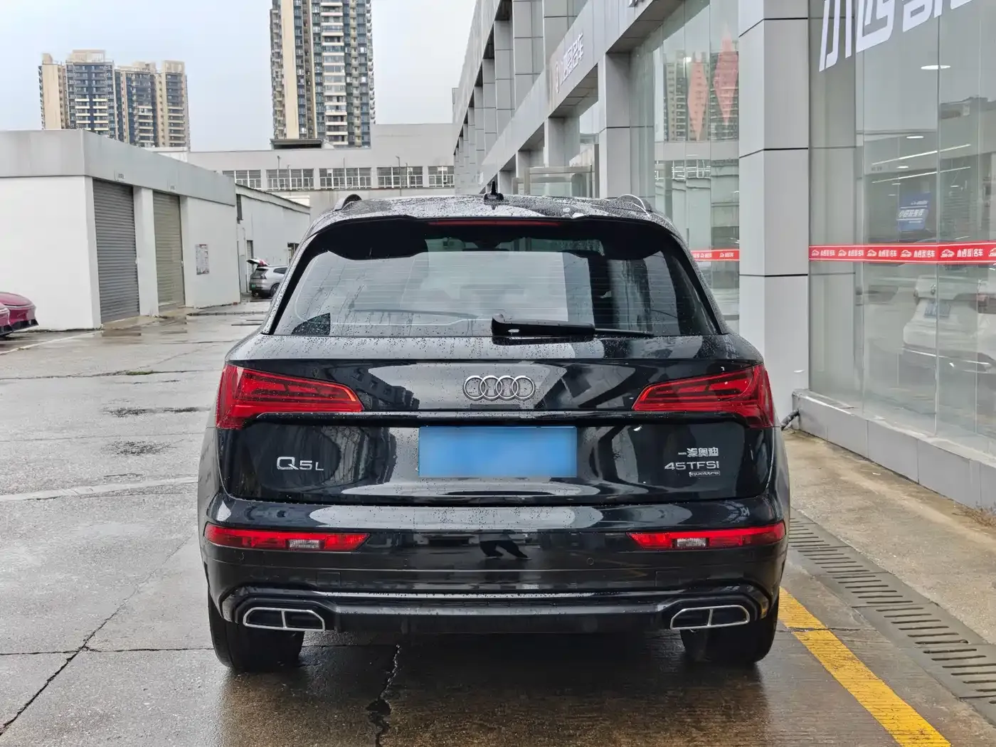Audi Q5L Model 45 TFSI Luxury Dynamic 2024 — фото 5