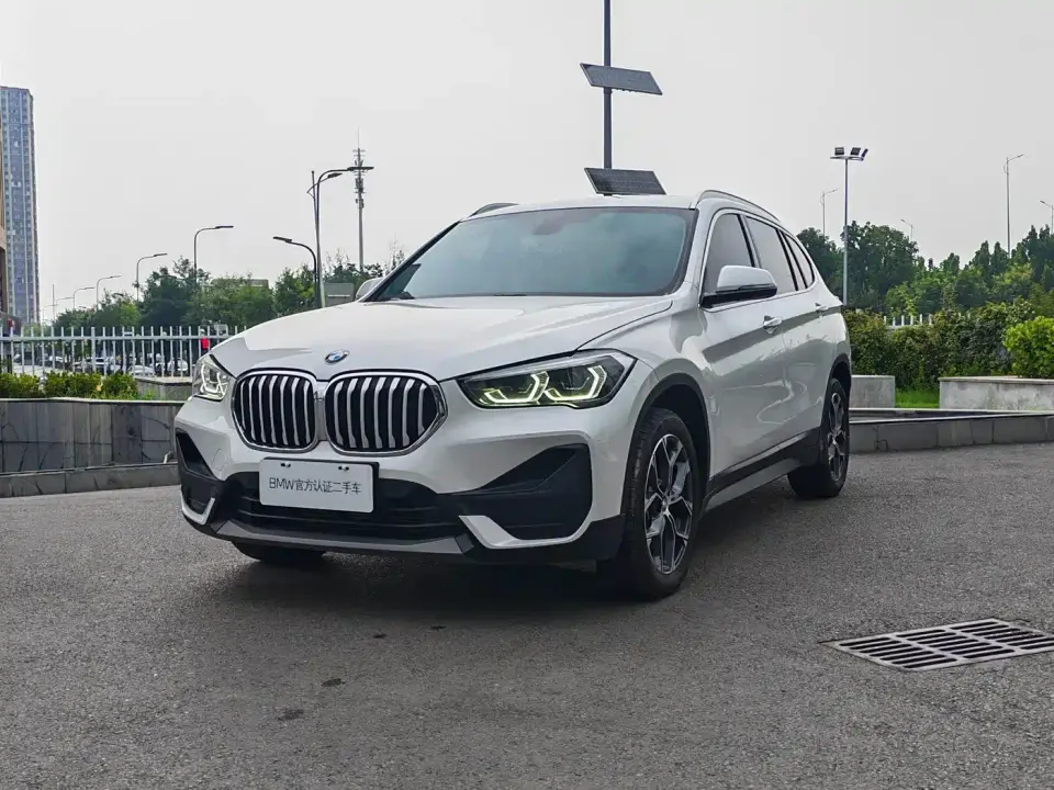 BMW X1 sDrive25Li Leading 2023