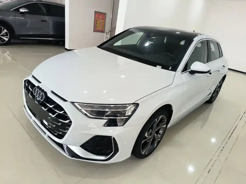 Audi A3 Sportback 35TFSI Flying Premium 2026
