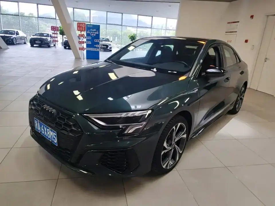 Audi A3 Facelift A3L Limousine 35 TFSI Luxury Sport 2023