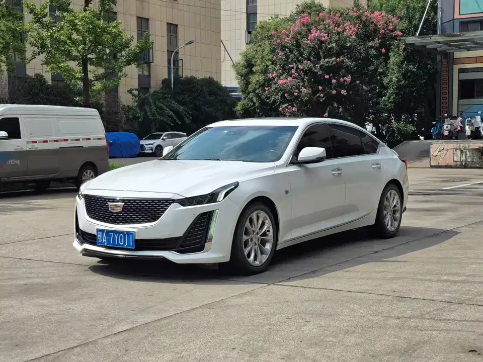 Cadillac CT5 28T Luxury 2021