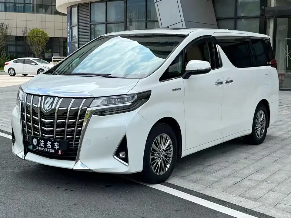 Toyota Alphard Hybrid 2.5L Luxury 2023