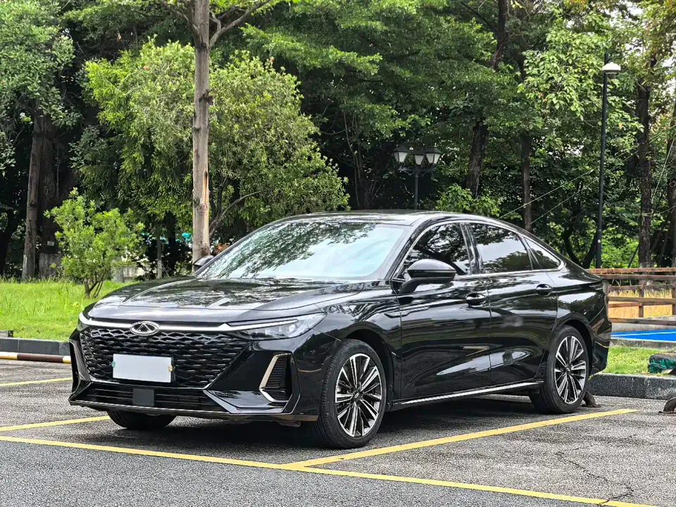 Chery Arrizo 8 1.6T DCT Yi 2023