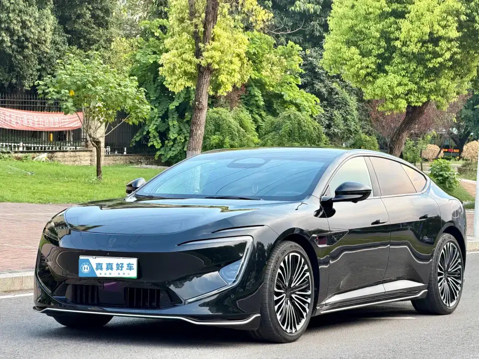 Avatr 12 650 Triple Laser AWD Performance Edition 2024