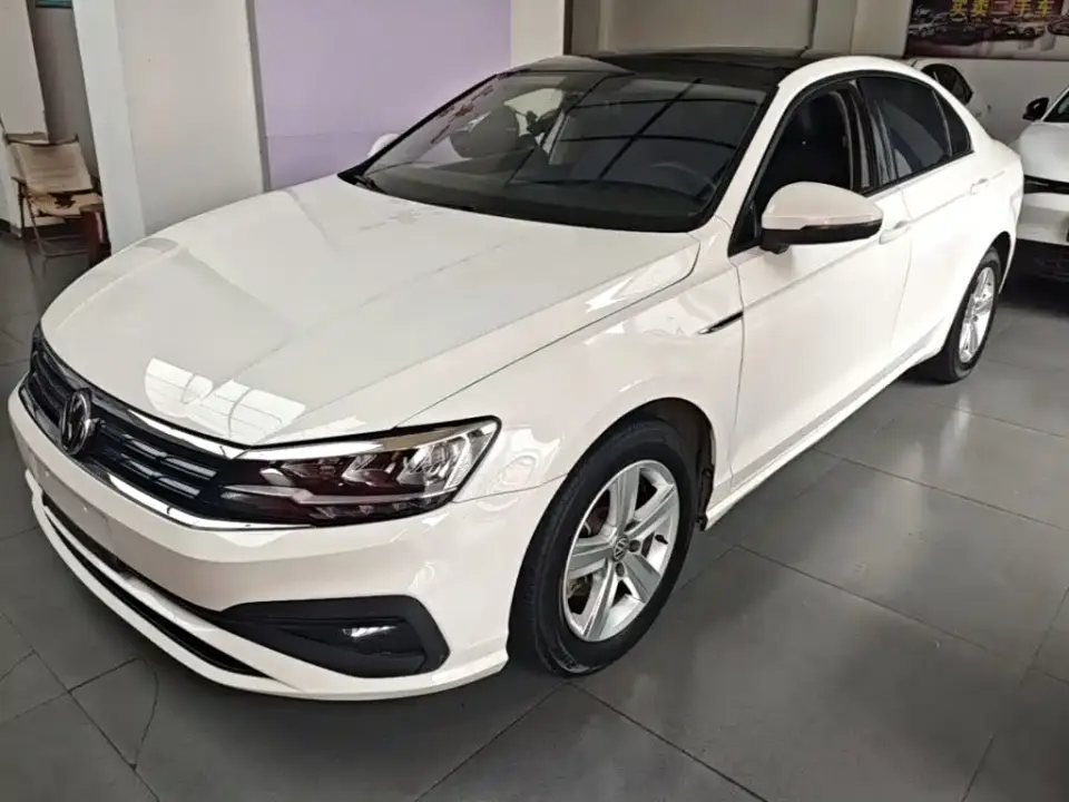 Volkswagen Lamando 230TSI DSG Fashion Edition 2021